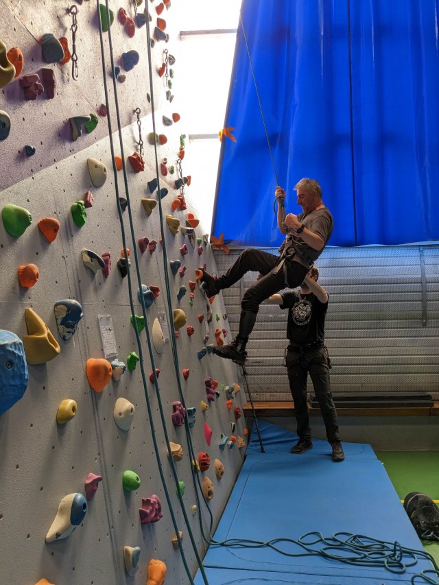 345023843 755800969598418 1978698583850130705 n