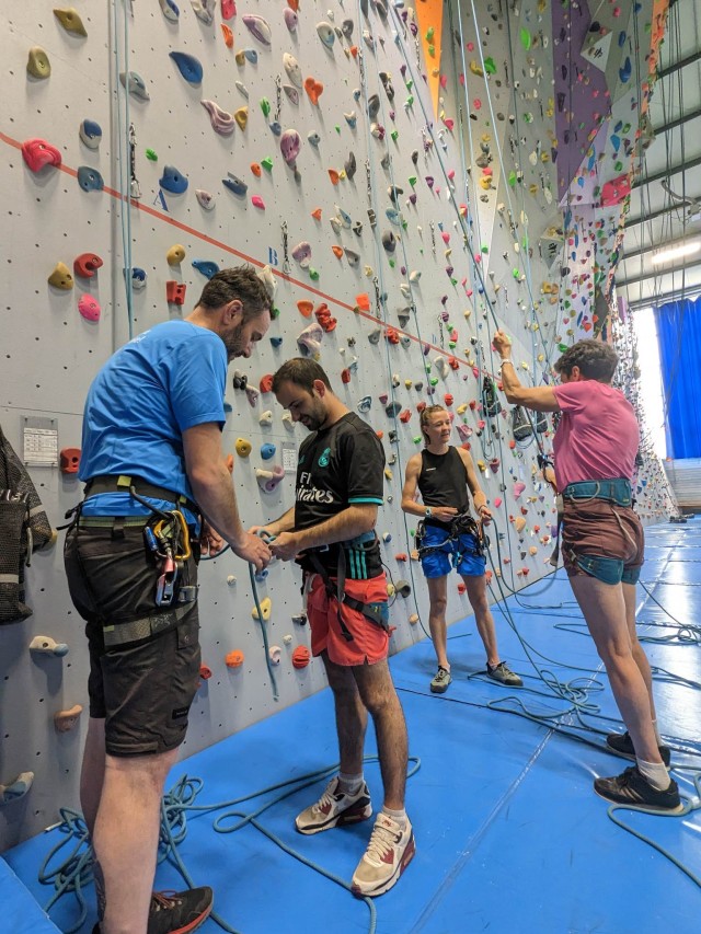 353078891 622182303191971 1539605385559275450 n